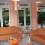 Hotel Msr 3*